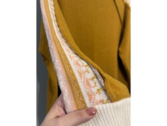 EASEL Boutique Mixed Media Mustard Yellow Pullover Sweater - Women Small - Picture 3 of 5